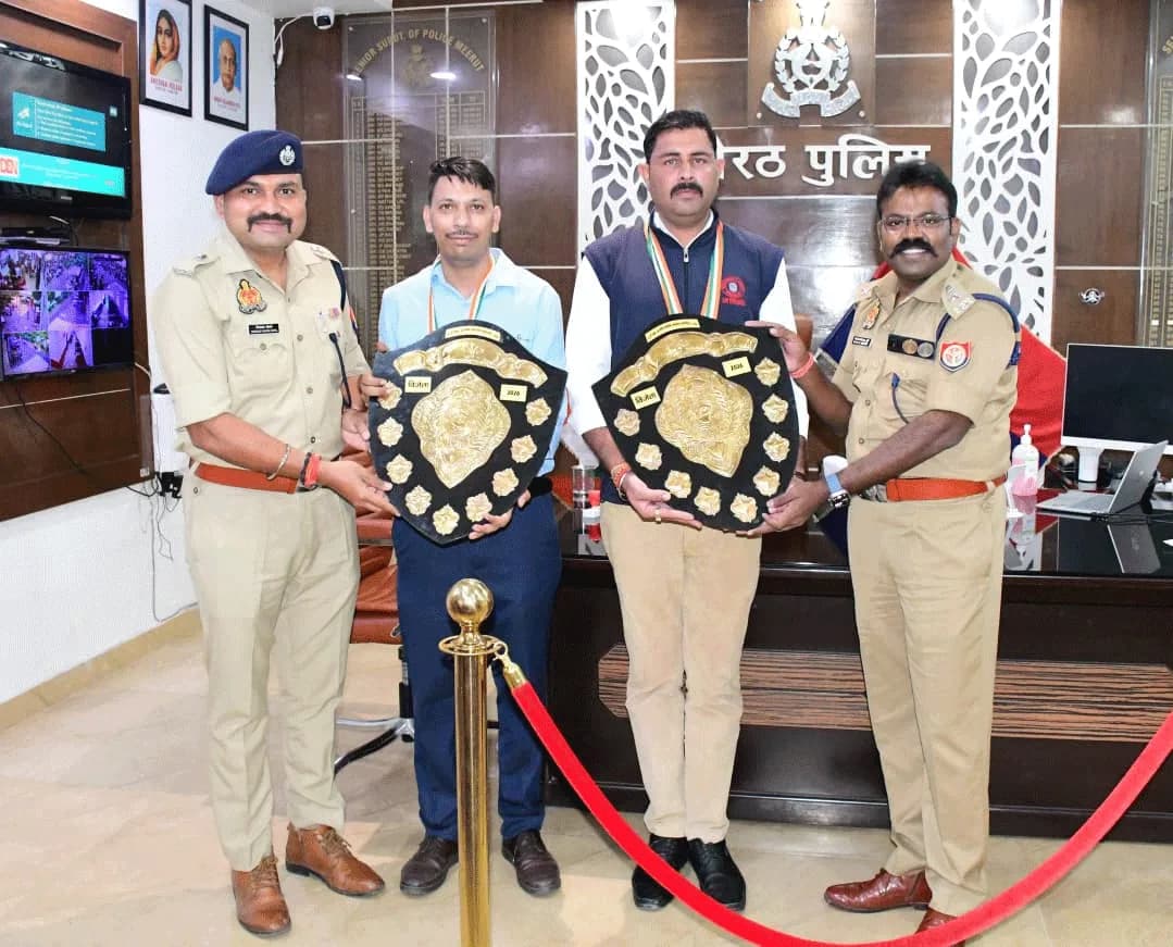 वैज्ञानिक अनुसंधान और प्रोफेशनल पुलिस फोटोग्राफी में मेरठ की टीम अव्वल