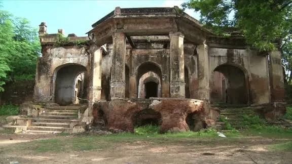 टिकारी राज किला : जहाँ स्थापत्य, पुरातत्व और इतिहास एक-दूसरे से मिलते हैं